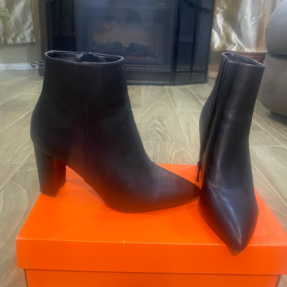 Dress boots